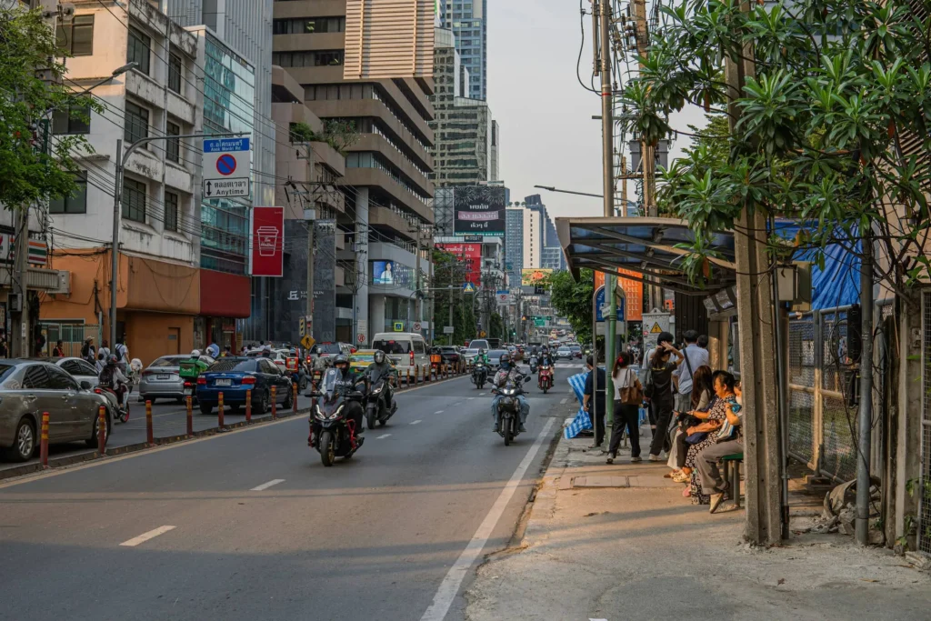 Coberturas del seguro de viaje a Tailandia: dengue, moto y deportes de aventura