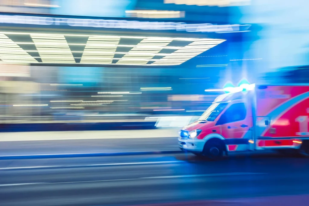 Ambulancia de asistencia médica de urgencia para seguro de viaje en el extranjero